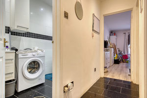 Entrance Hall- click for photo gallery
